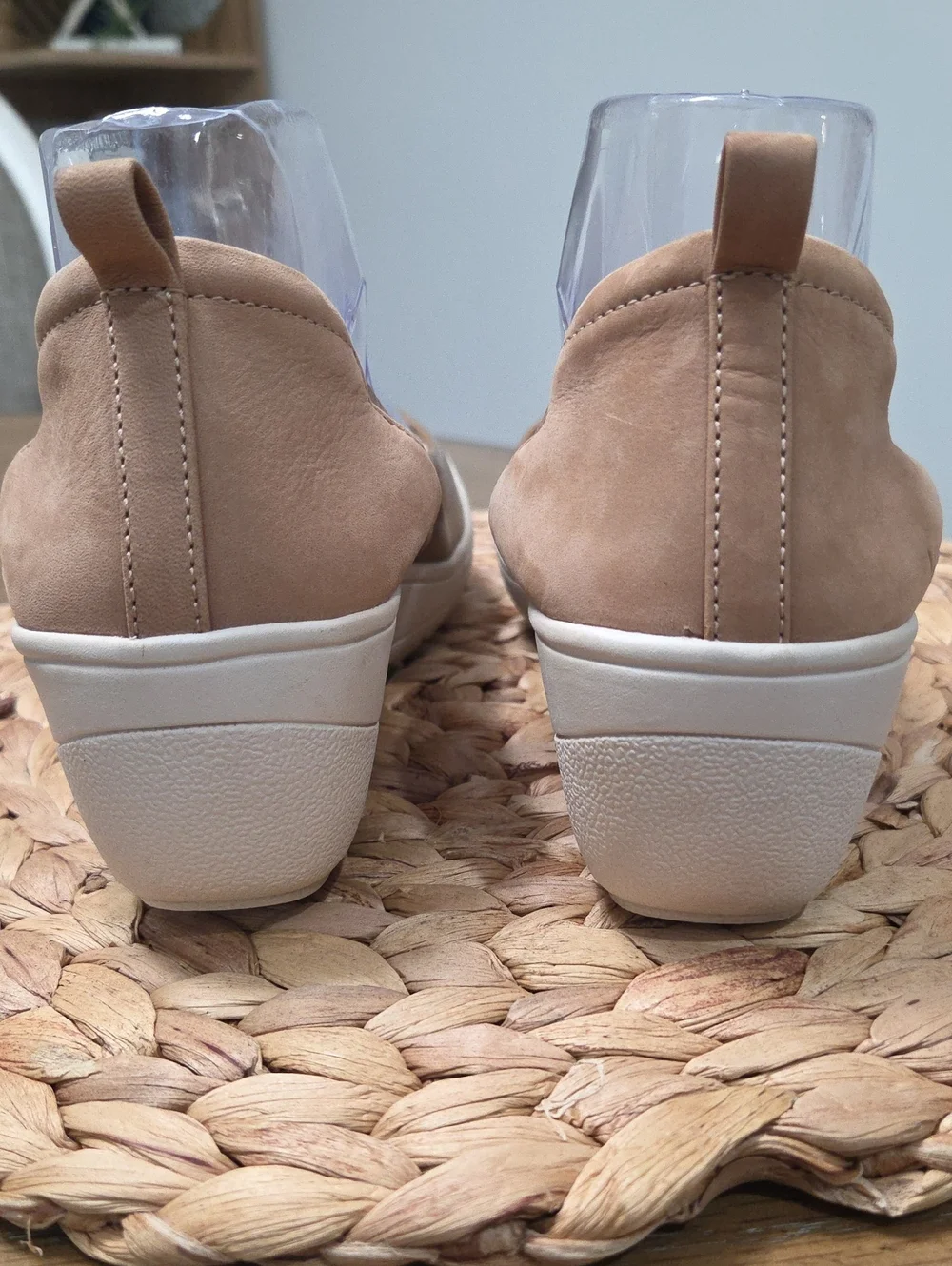 Vionic Jacey Orthotic Comfort Slip-On Wedges Toffee Size 7.5